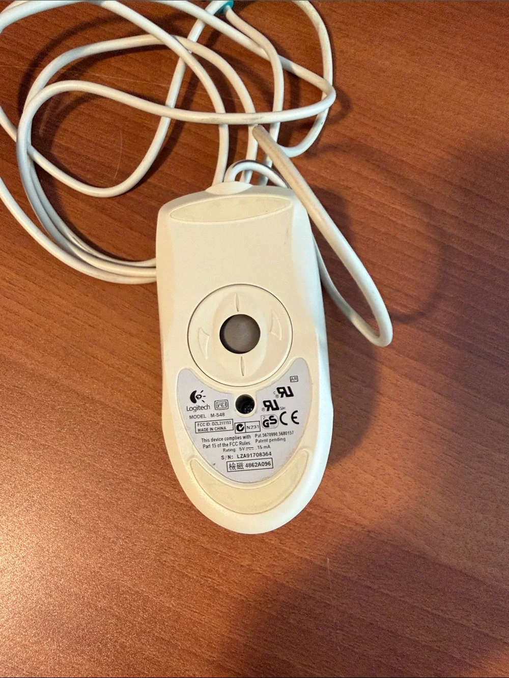 Logitech Classic PS/2 Wired Mouse in Off-White with Teal Plug